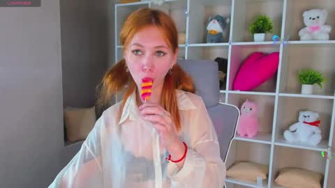 Sienna online show from April 23, 9:50 am