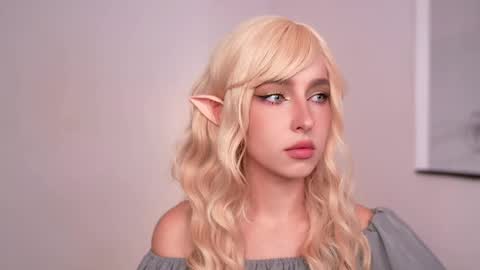 Snapshot of silent_chill chatting on February 16, 11:16 am Chilli online show from February 16, 11:16 am