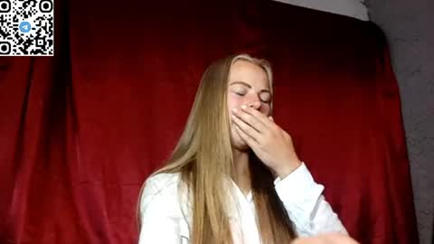 JULIANA online show from July 11, 9:48 pm