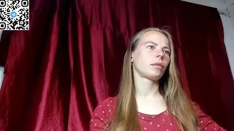 JULIANA online show from April 30, 9:30 pm