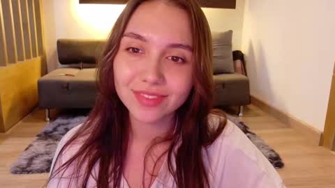 You fav Miss Si online show from October 27, 10:22 am