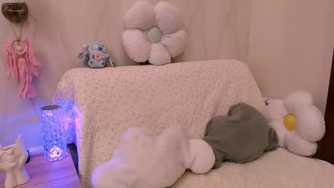 silk_ann online show from January 17, 3:14 am