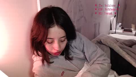 silkbite online show from July 12, 11:49 pm