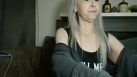 silversuccubus online show from February 20, 5:28 am