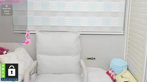 simonastephanie online show from February 26, 5:34 pm