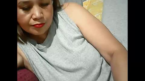 Carolyn online show from December 3, 10:23 pm