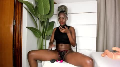 sincerre9_tara online show from February 13, 8:48 am