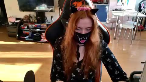 Alya and Sinner online show from June 25, 2:22 am