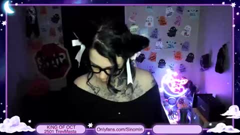 Sinomin online show from October 31, 2:02 am