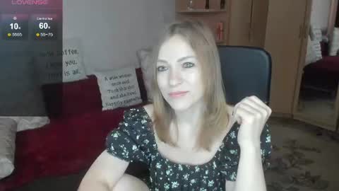 sirenasilk online show from June 19, 9:35 am