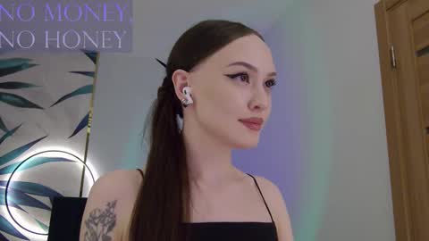 Goddess Sirena online show from February 13, 8:54 pm