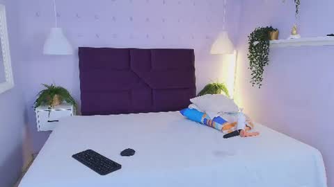 sirenyrouss online show from July 27, 7:33 pm