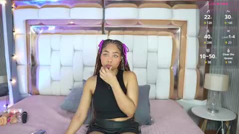 SAMANTHA  online show from June 10, 2:33 am