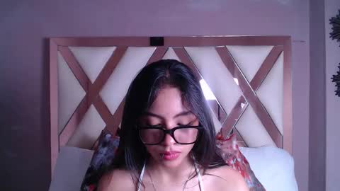 S O F I  online show from November 19, 2:06 pm