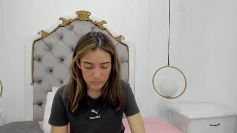 Skyler online show from July 5, 3:57 am