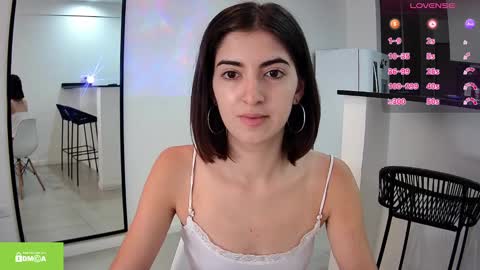 Snapshot of slimbaby69 chatting on February 28, 5:04 pm Ivi online show from February 28, 5:04 pm