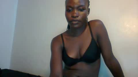 slimdiva online show from November 17, 12:55 am