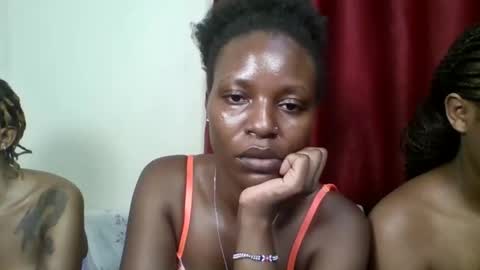 slimy_baiby online show from April 19, 6:21 pm