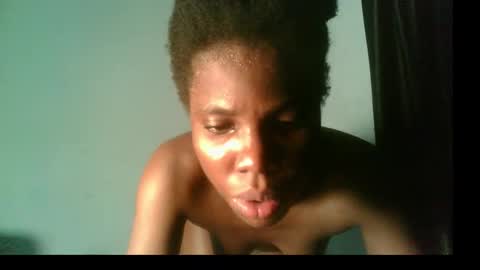 Snapshot of slimzyxdoll chatting on September 28, 1:12 am slimzyxdoll online show from September 28, 1:12 am
