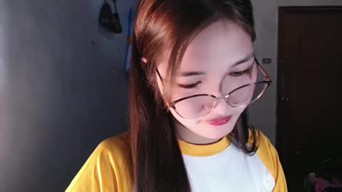 slutty_hannaxx online show from April 28, 6:39 am