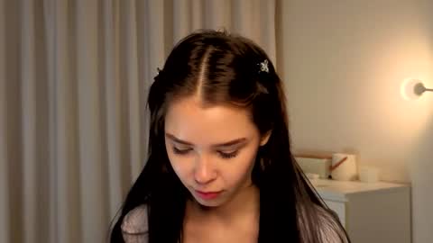 Lily online show from November 23, 3:14 pm