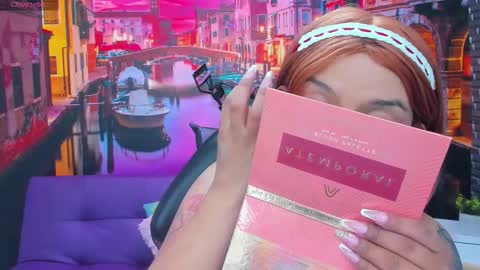 Mariana Torres online show from November 28, 1:58 pm