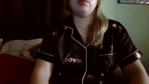 Lovewella online show from March 5, 11:06 pm