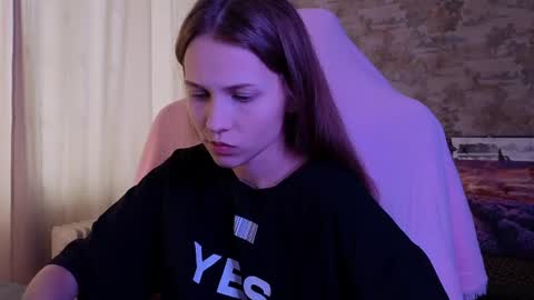 Emma online show from March 22, 11:16 am