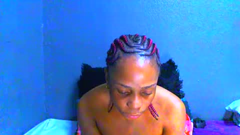 smallboobsxx online show from June 29, 10:15 am