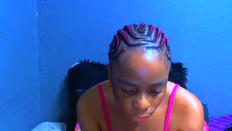 smallboobsxx online show from June 27, 12:44 pm