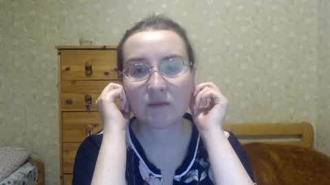 Snapshot of smart_rose chatting on January 20, 12:46 am smart_rose online show from January 20, 12:46 am