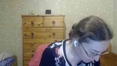 Snapshot of smart_rose chatting on January 26, 5:34 pm smart_rose online show from January 26, 5:34 pm