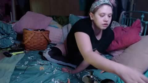 DIAN dee-ann online show from January 26, 12:22 pm