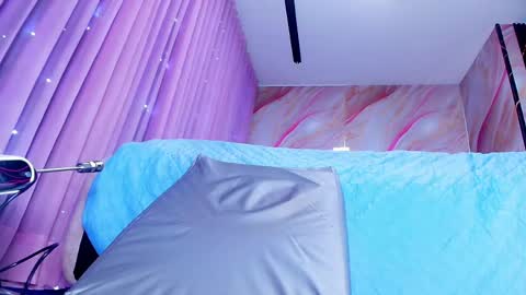 Sofia online show from June 5, 3:10 am