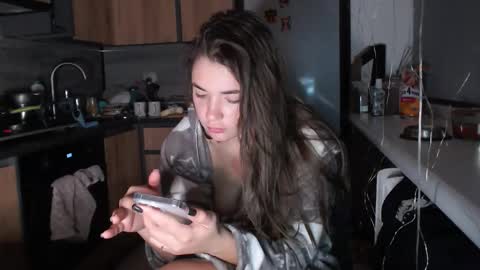 Sofi online show from November 9, 8:16 pm