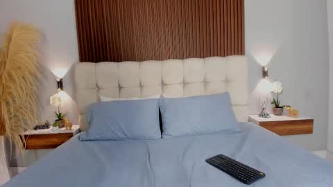 Sofia online show from February 3, 8:23 pm