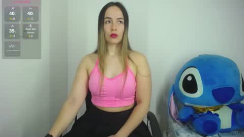 LAURA SOFIA  online show from June 21, 9:35 am