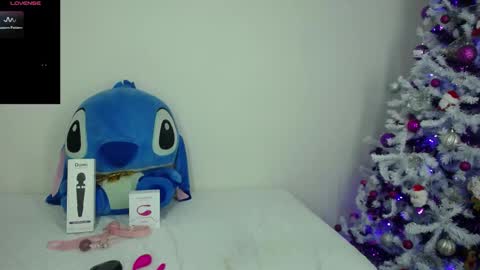  LAURA SOFIA  online show from December 13, 8:32 am