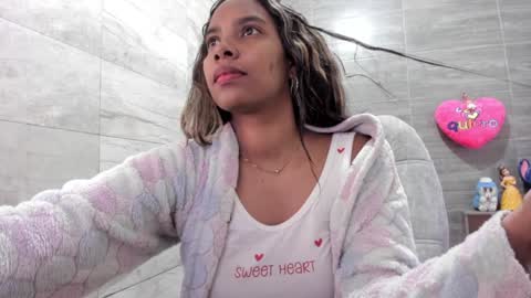 Snapshot of sofia86379 chatting on January 27, 9:44 pm sofia86379 online show from January 27, 9:44 pm