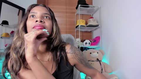 sofia86379 online show from October 23, 2:28 am