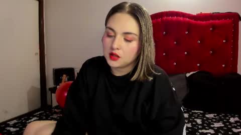 Sofia  bella online show from June 21, 5:17 pm