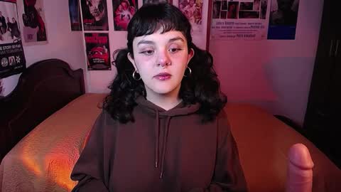 Sofi online show from October 12, 7:38 pm