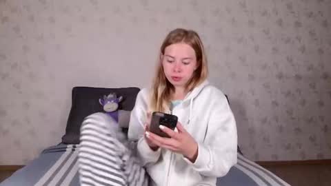 Sofia here online show from July 13, 12:00 am
