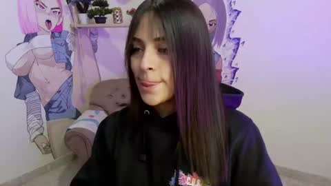 sofia_lara28 online show from July 13, 1:23 pm