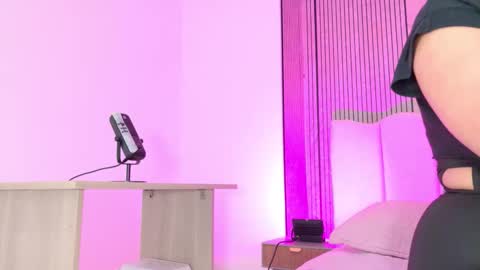 Sofia online show from March 1, 3:06 am