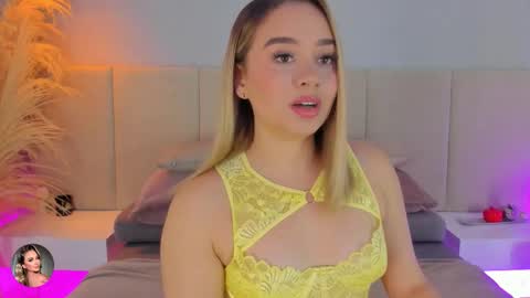 SOFIA PAMELA online show from March 9, 6:22 pm