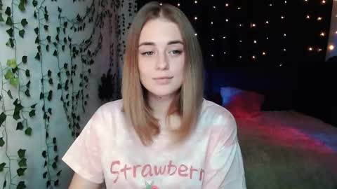Snapshot of sofia_rosemary chatting on September 14, 11:08 am sofia_rosemary online show from September 14, 11:08 am