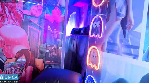 Sofia Sstone online show from December 15, 11:04 am