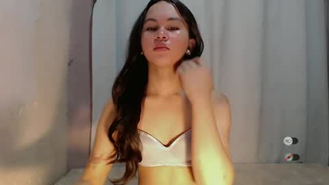 sofia_sweetheart18 online show from July 3, 1:22 am