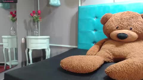 Snapshot of sofia_white3 chatting on March 1, 11:06 am Sofa online show from March 1, 11:06 am